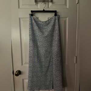 princess polly light blue floral midi skirt